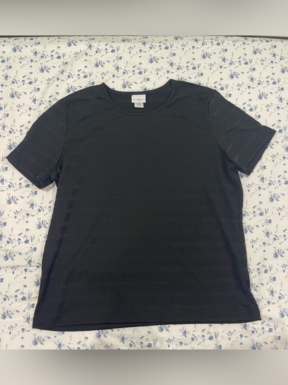 Jaclyn Smith Black Short Sleeve Ribbed Tee